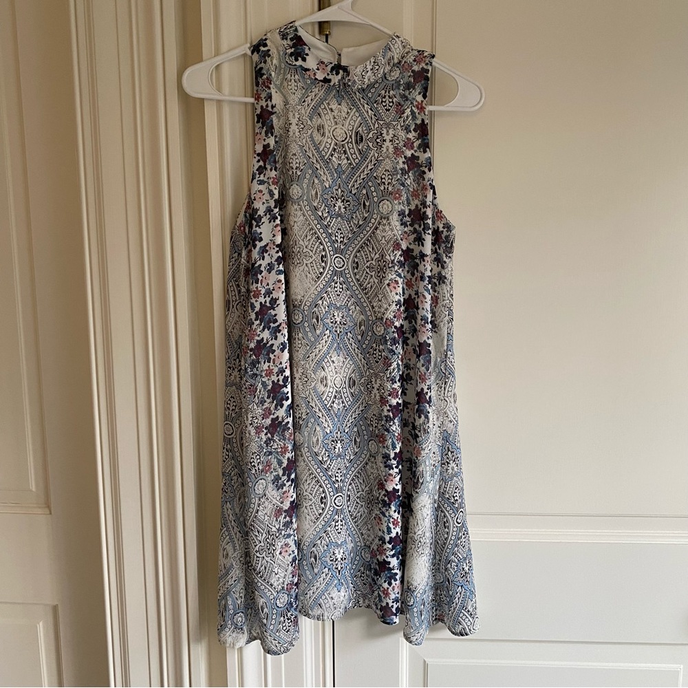 Speechless Sleeveless White Floral Mini Dress Size S